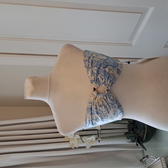 NWT FAITHFUL THE BRAND Womens Malady Bikini Banduea Top Powder‎ Blue Paisley LG - Picture 1 of 8